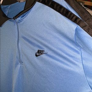 Nike wind breaker jacket